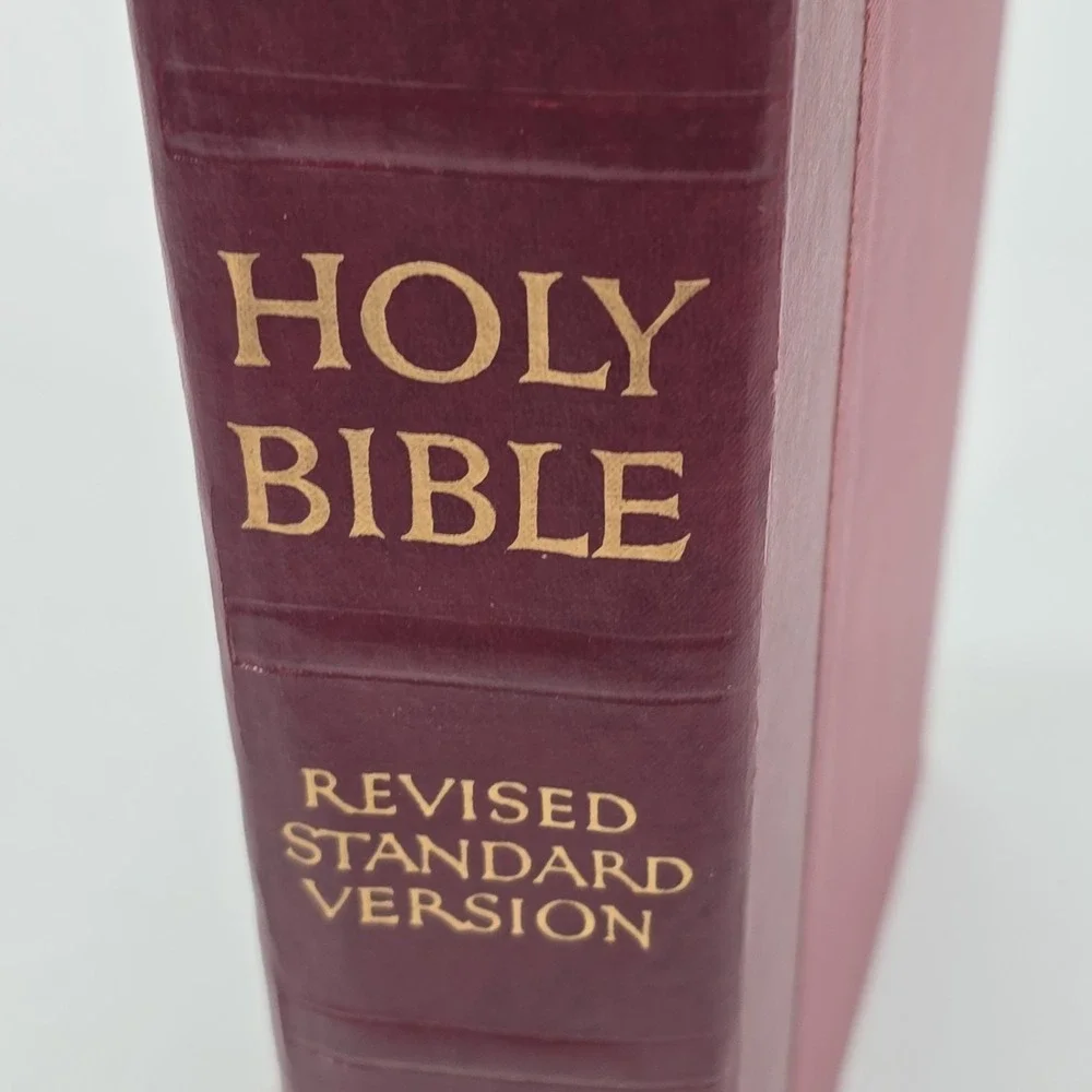 Holy Bible‎ RSV Revised Standard Version Red Hardcover Nelson 1952 Vintage